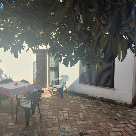 אצ'יליה Villa Lucia מראה חיצוני תמונה