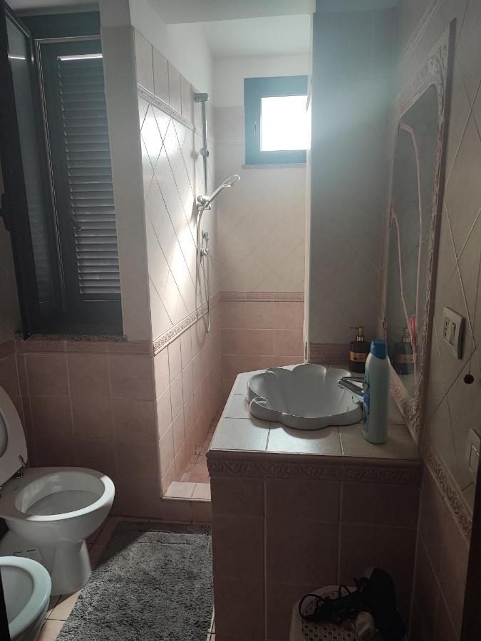 אצ'יליה Villa Lucia מראה חיצוני תמונה