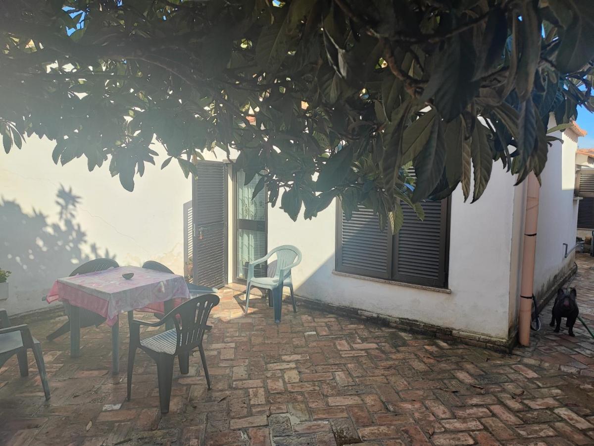 אצ'יליה Villa Lucia מראה חיצוני תמונה
